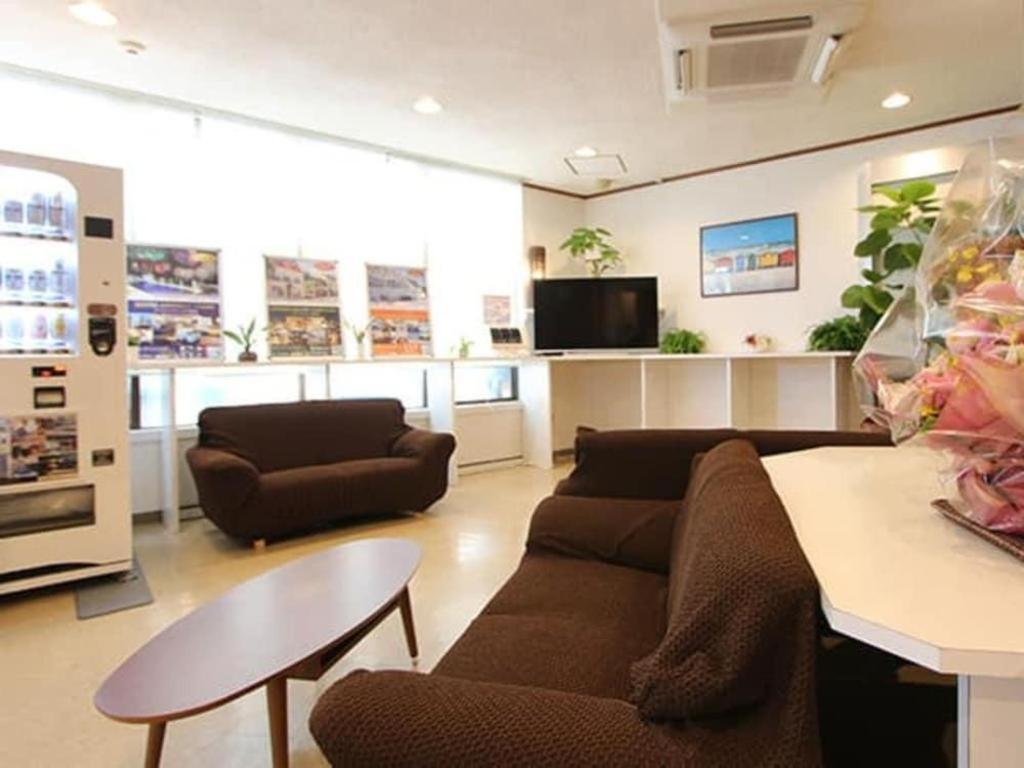 Hotel Livemax Budget Naha Tomarikou Eksteriør billede